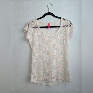 Retro Doll Elegant Hi-lo Women's Lace Top - Cream